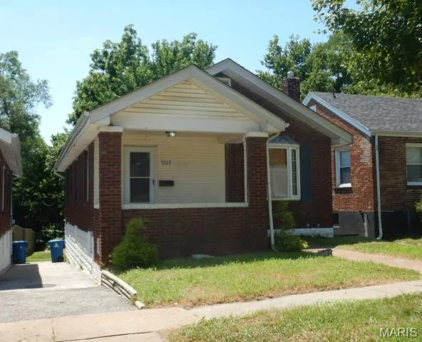 $59,900 | 7022 Greenway Avenue, St. Louis, MO 63121