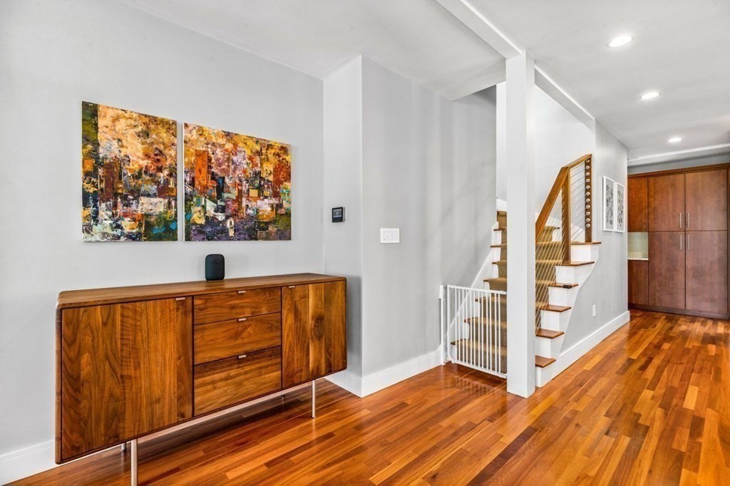 80 Summit Avenue, Unit 80 Brookline, MA 02446 - Photo 4 of 41 a view of an entryway with staircase