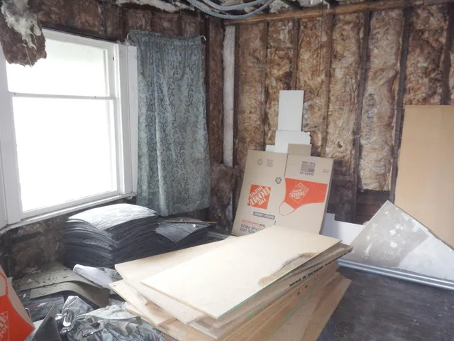 $112,625 | 2413 West Orchard Street, Milwaukee, WI 53204