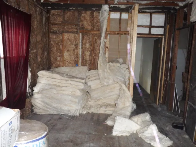 $112,625 | 2413 West Orchard Street, Milwaukee, WI 53204