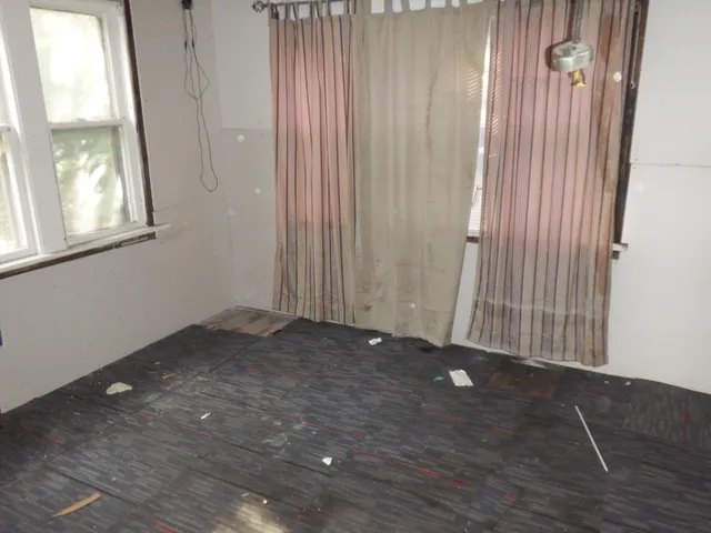 $112,625 | 2413 West Orchard Street, Milwaukee, WI 53204