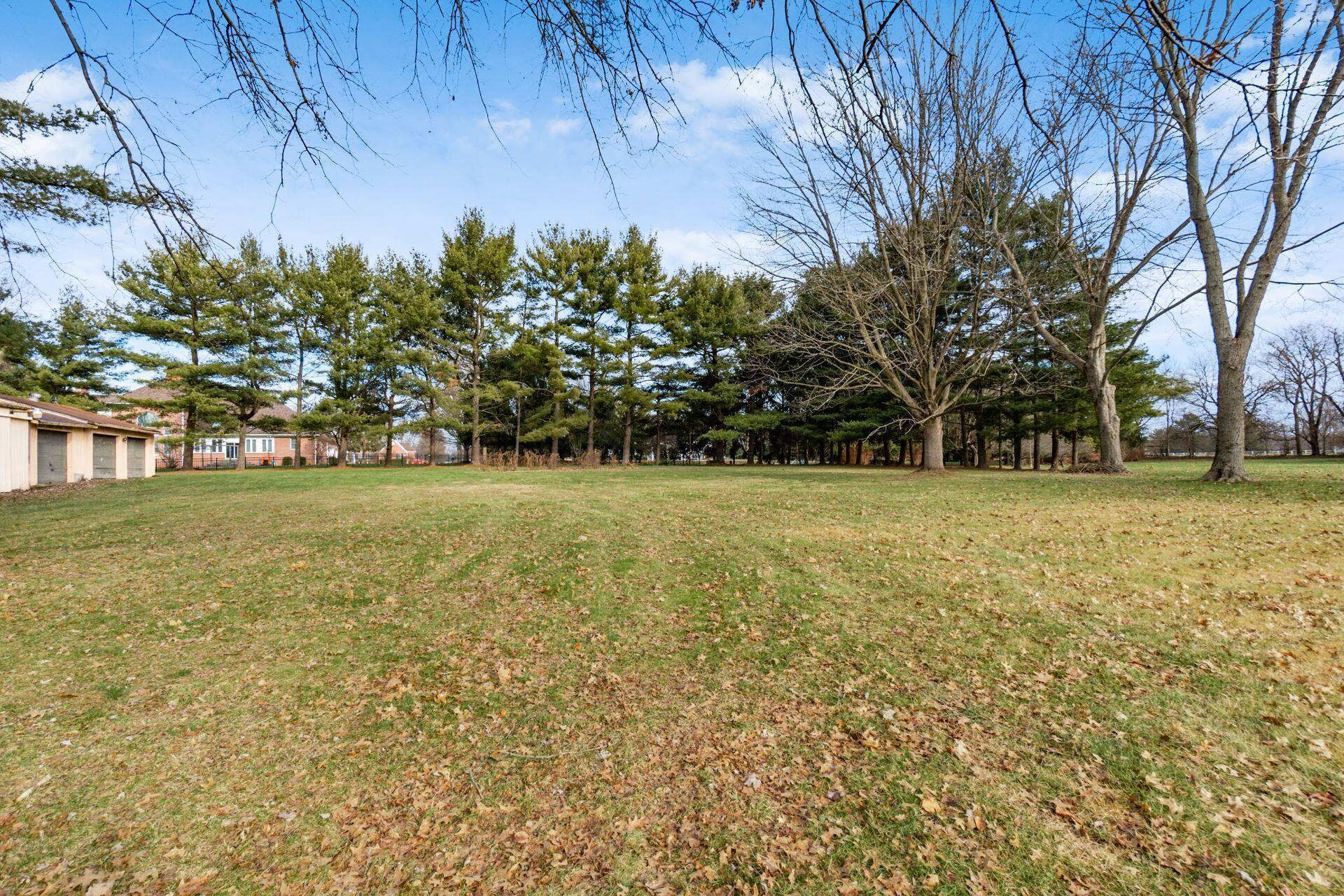 7550 Basil Western Road Canal Winchester, OH 43110 - Photo 5 of 27 002. Rear Yard