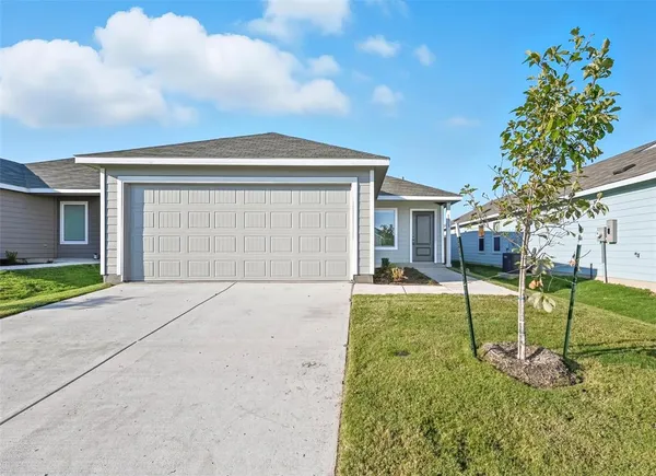 $1,750 | 1013 Raintree Road, Princeton, TX 75407