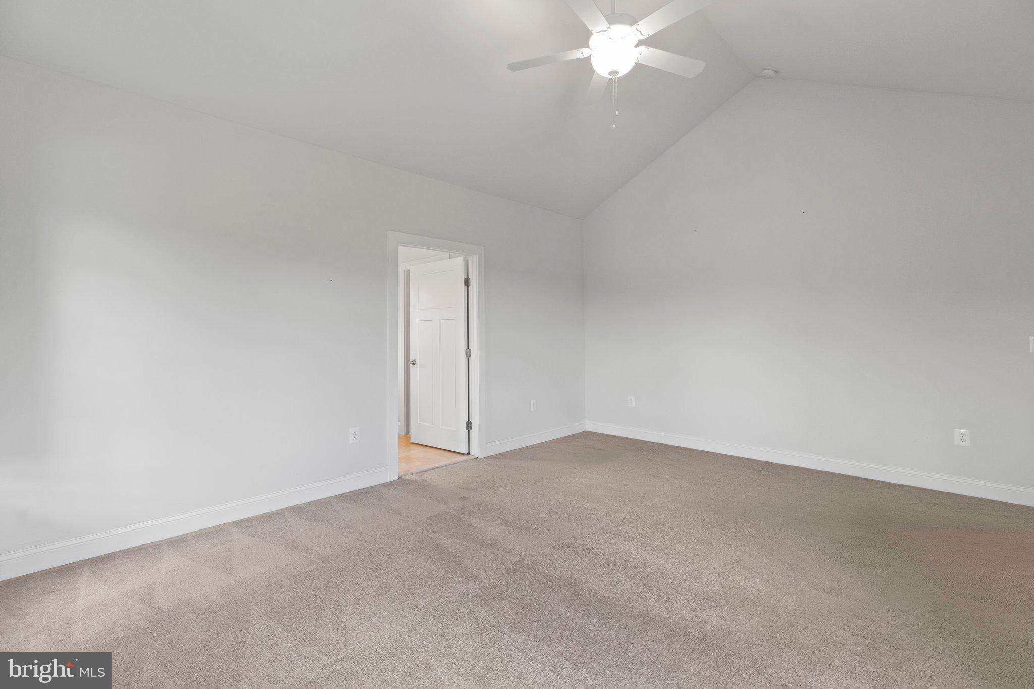 27471 Strawberry Hill Road Rhoadesville, VA 22542 - Photo 15 of 56 MASTER BEDROOM