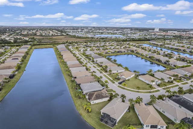 $475,000 | 12180 Southwest Jasper Lake Way, Port St. Lucie, FL 34987