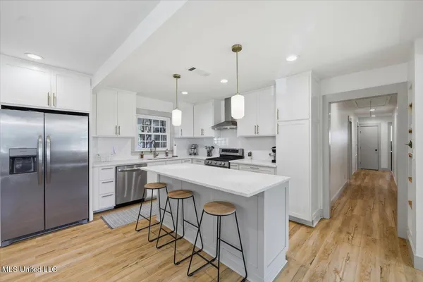 $285,000 | 1004 Meadow Heights Drive, Jackson, MS 39206