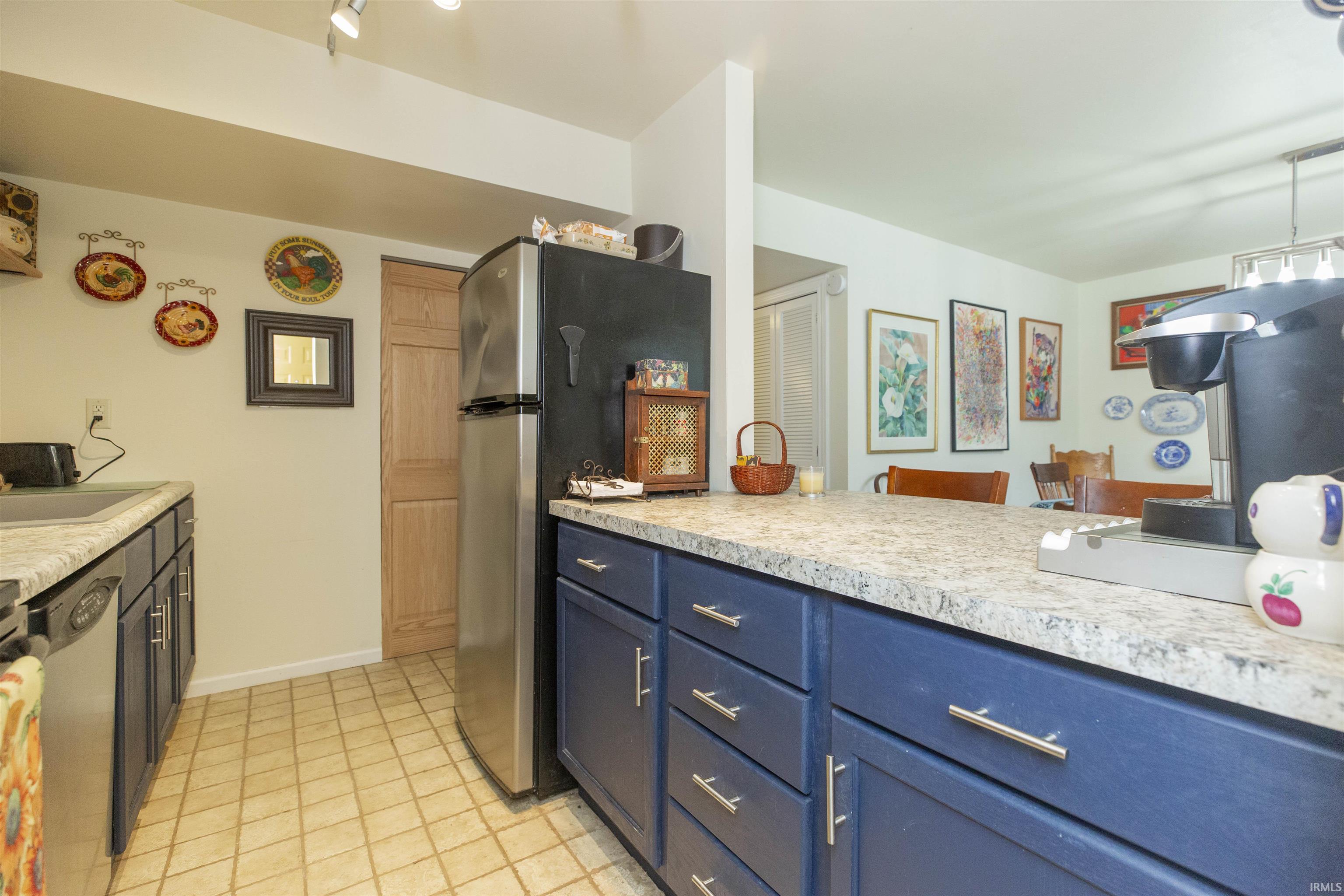 2500 Topsfield Road, Unit 212 South Bend, IN 46614 - Photo 10 of 28 Gallery Image 10