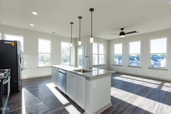 $355,900 | 2400 Gathering Sq Court, Fuquay-Varina, NC 27526