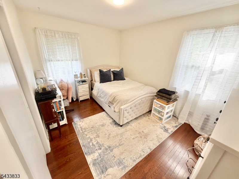 344 Nottingham Way Union, NJ 07083 - Photo 9 of 32