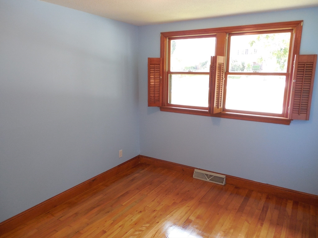 1701 Trapelo Road, Unit 1 Waltham, MA 02451 - Photo 11 of 18