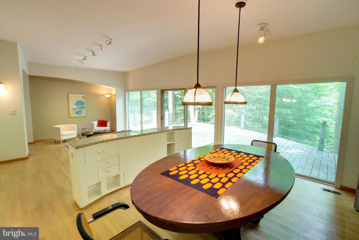 3704 Gardenview Road Baltimore, MD 21208 - Photo 12 of 30 Dining Room