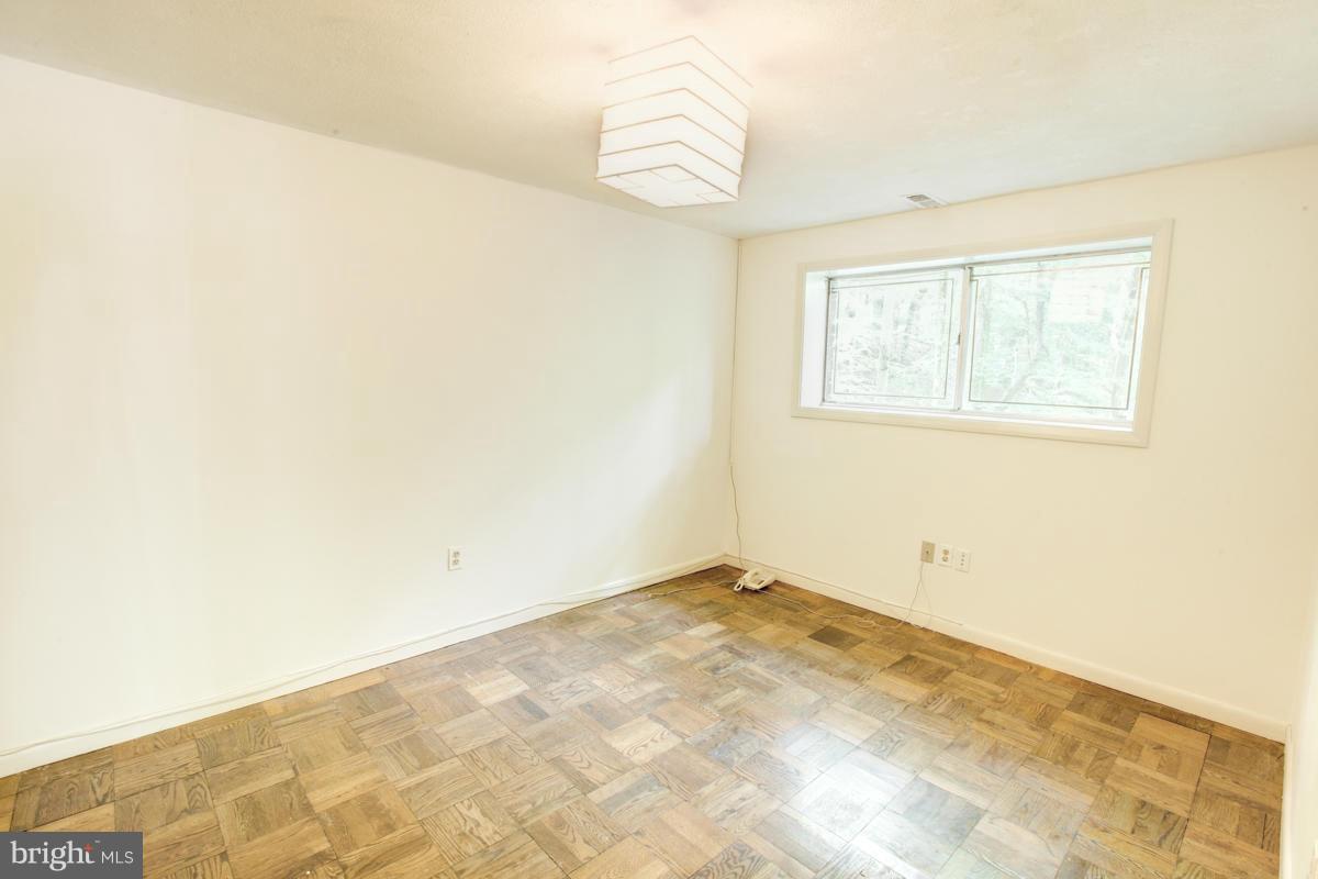 3704 Gardenview Road Baltimore, MD 21208 - Photo 26 of 30 Bedroom