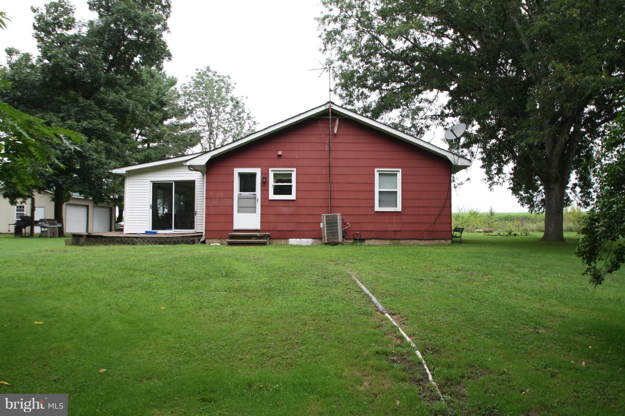 14006 Clarks Lane Ridgely, MD 21660 - Photo 5 of 7 Exterior (General)