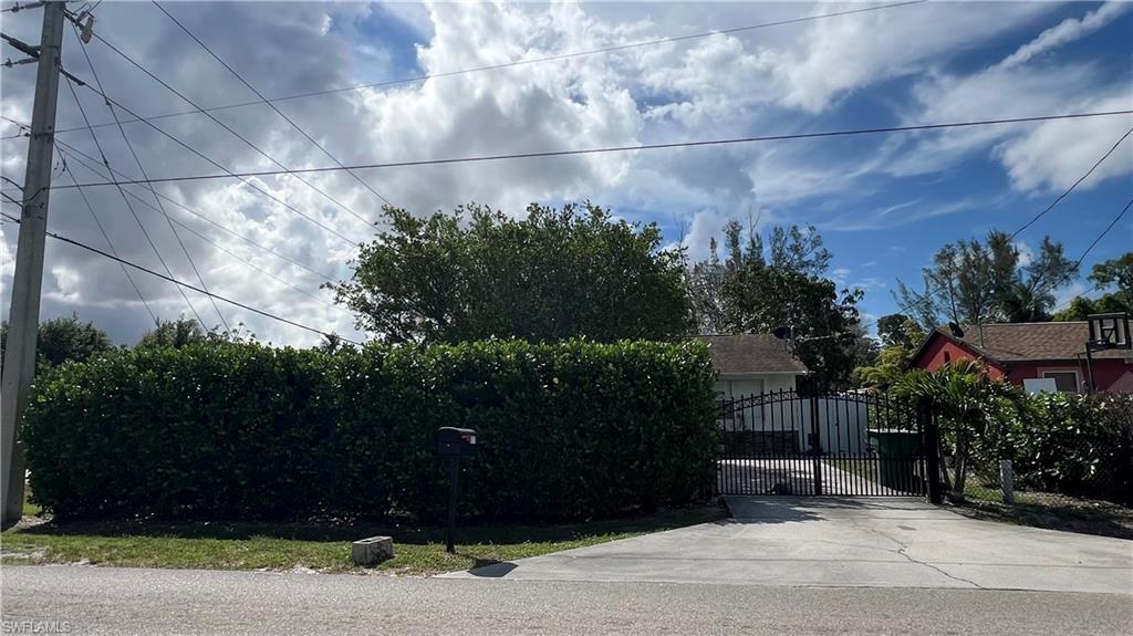 5374 Warren Street Naples, FL 34113 - Photo 49 of 50