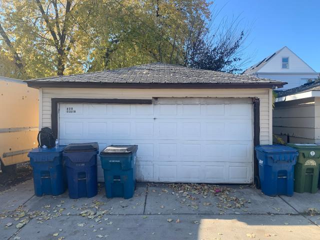 820 Elgin Avenue Forest Park, IL 60130 - Photo 13 of 20 a view of a garage
