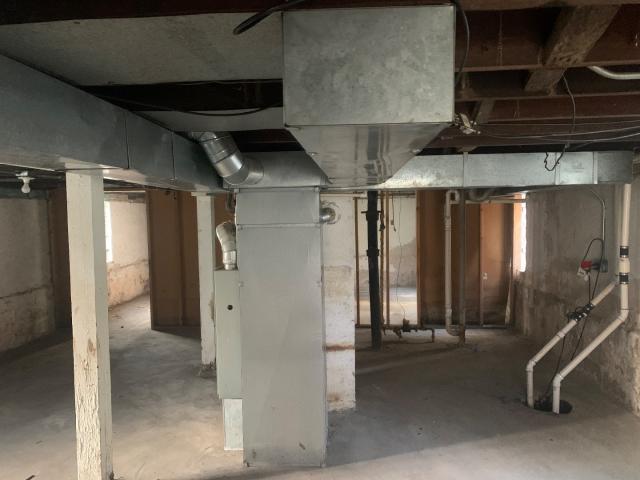 820 Elgin Avenue Forest Park, IL 60130 - Photo 14 of 20 a view of a room with gym equipment