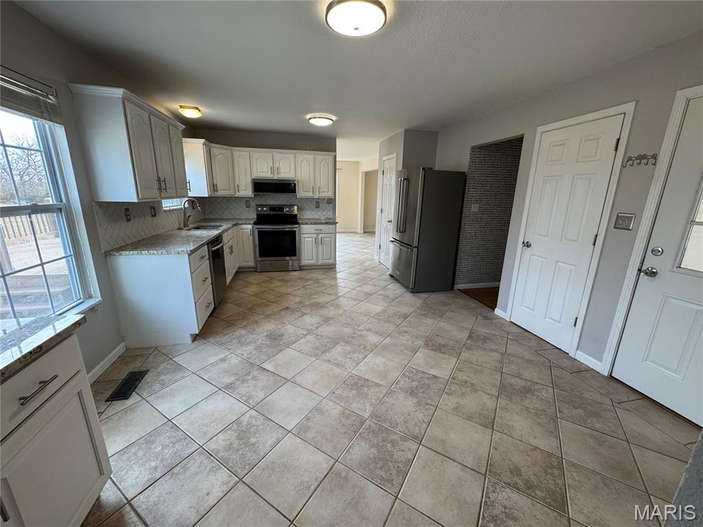 6880 Hillsboro Road Bonne Terre, MO 63628 - Photo 36 of 53