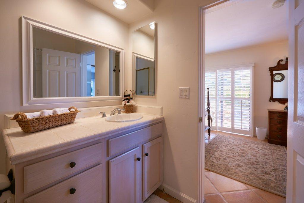 3375 Foothill Road, Unit 814 Carpinteria, CA 93013 - Photo 10 of 24 ensuite bathroom off master