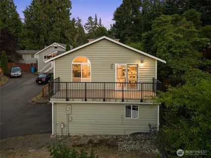 $950,000 | 1611 Northeast Perkins Way, Shoreline, WA 98155