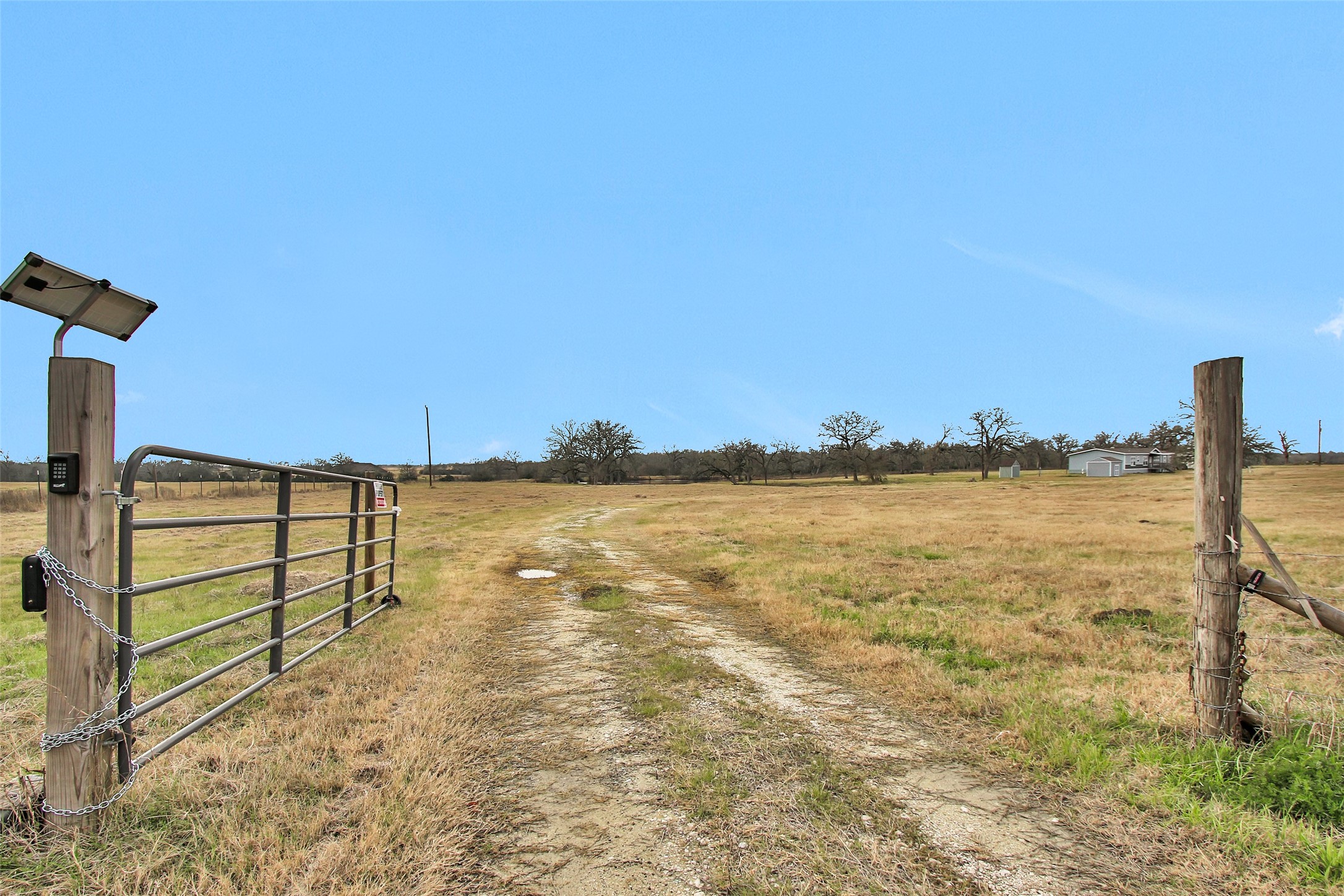 6083 Fm 3060 Midway, TX 75852 - Photo 39 of 49 Fenced and Gated