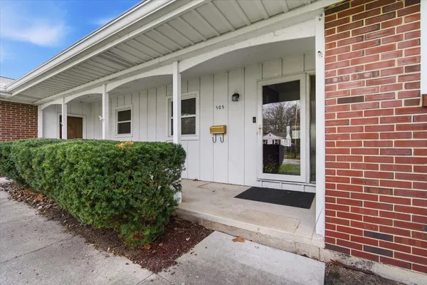 $249,900 | 505 West Summit Street, Normal, IL 61761