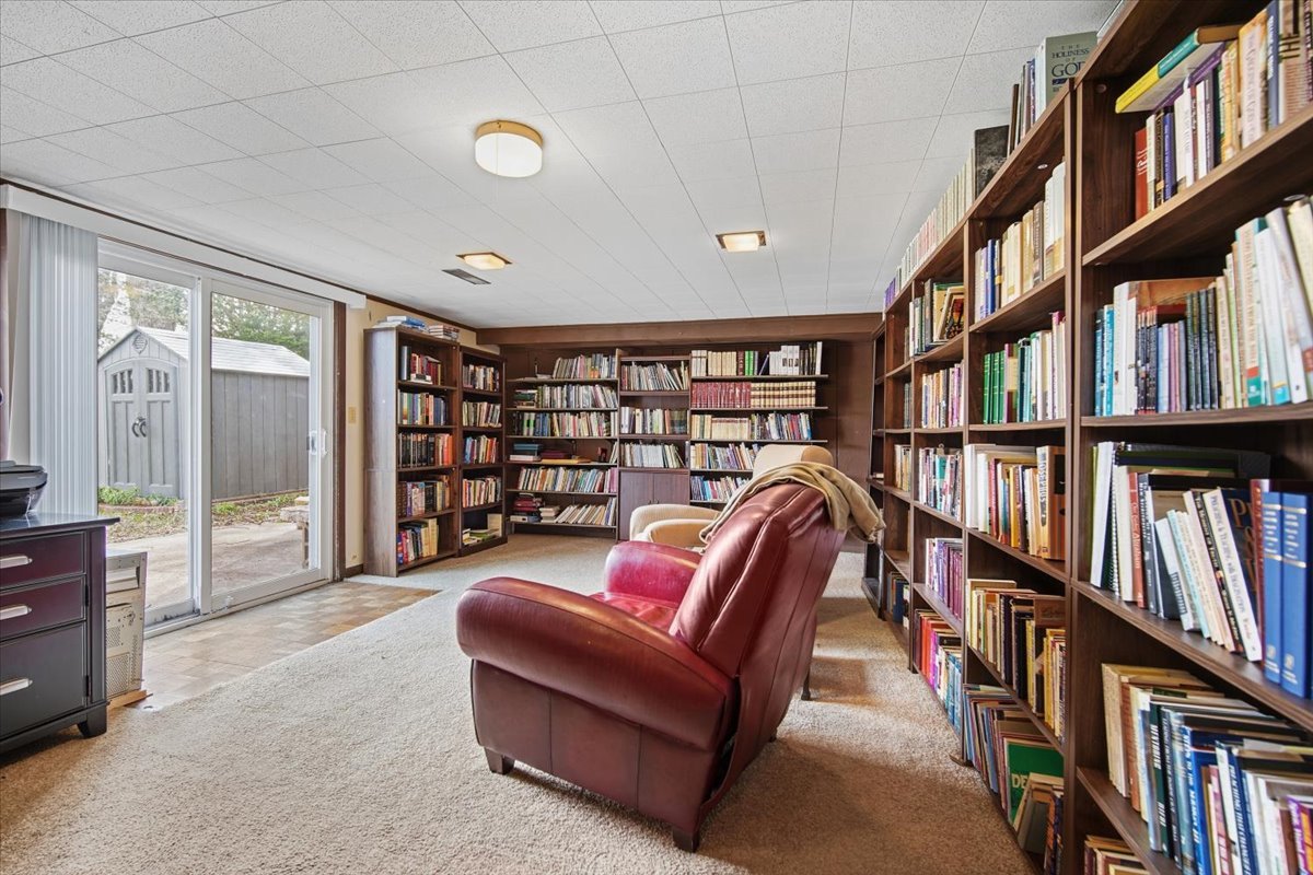 505 West Summit Street Normal, IL 61761 - Photo 4 of 35