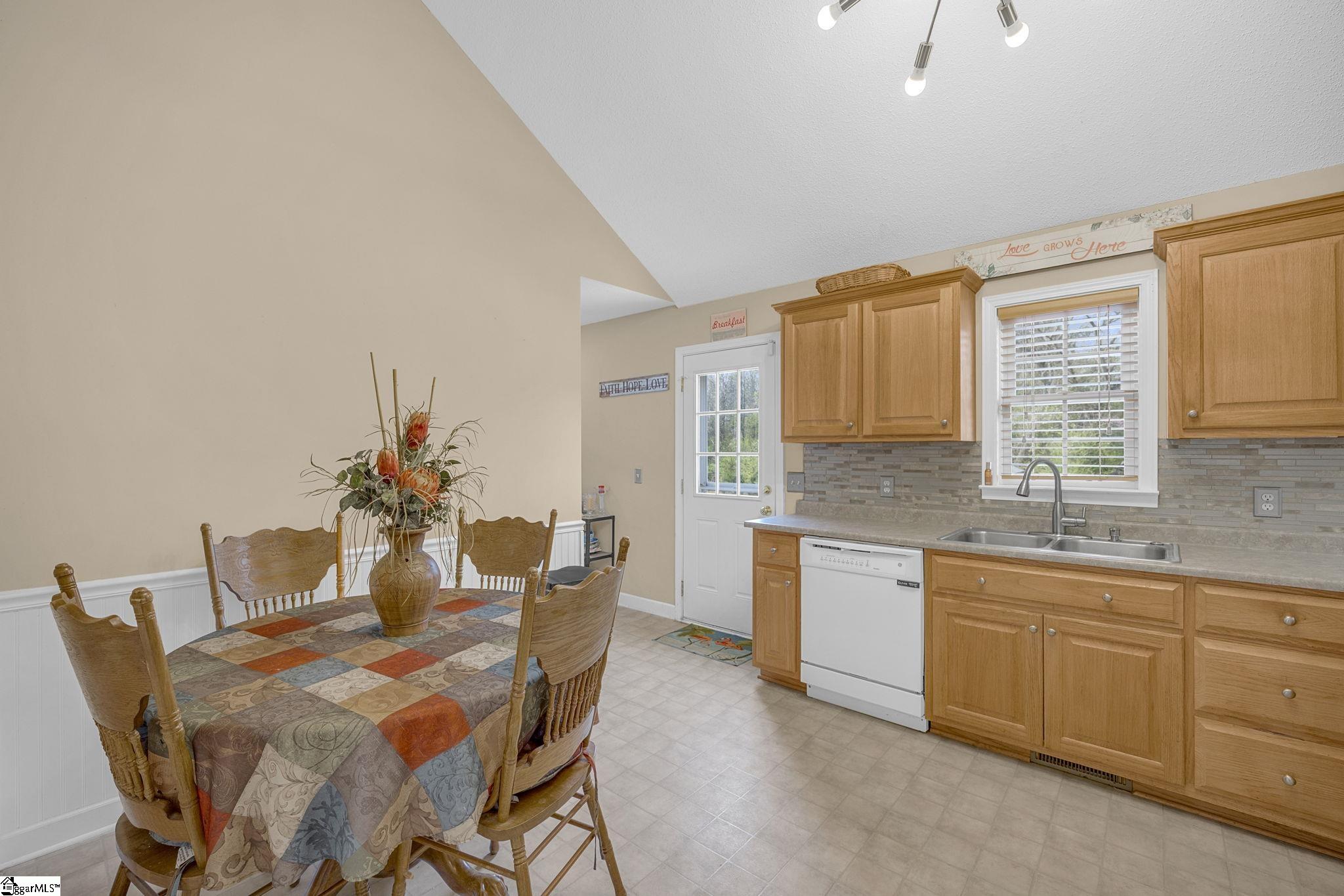 205 Timber Drive Pickens, SC 29671 - Photo 15 of 36