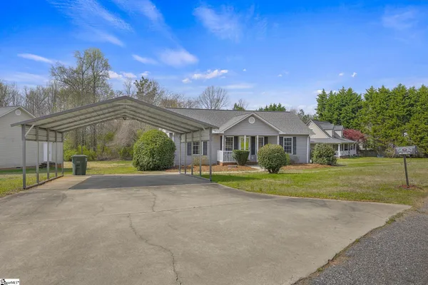 $239,900 | 205 Timber Drive, Pickens, SC 29671