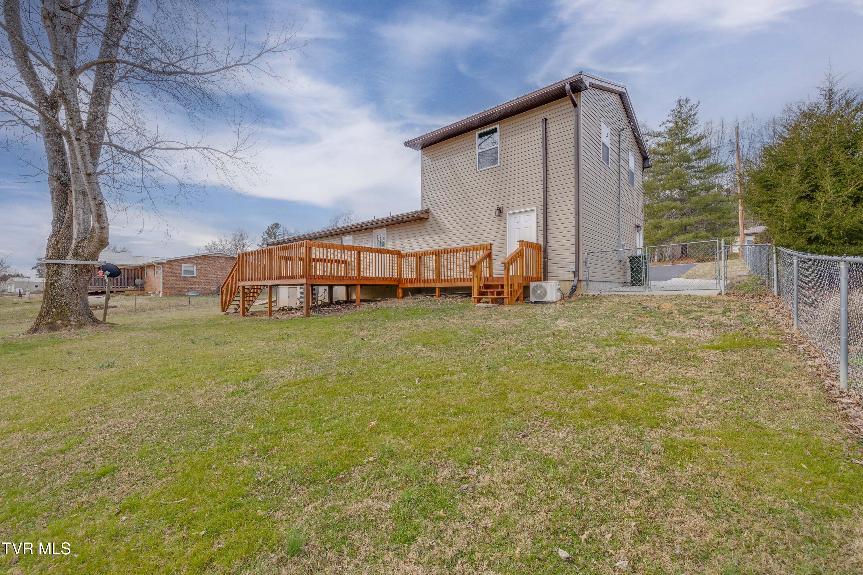 132 Shannon View Road Gray, TN 37615 - Photo 34 of 45 031