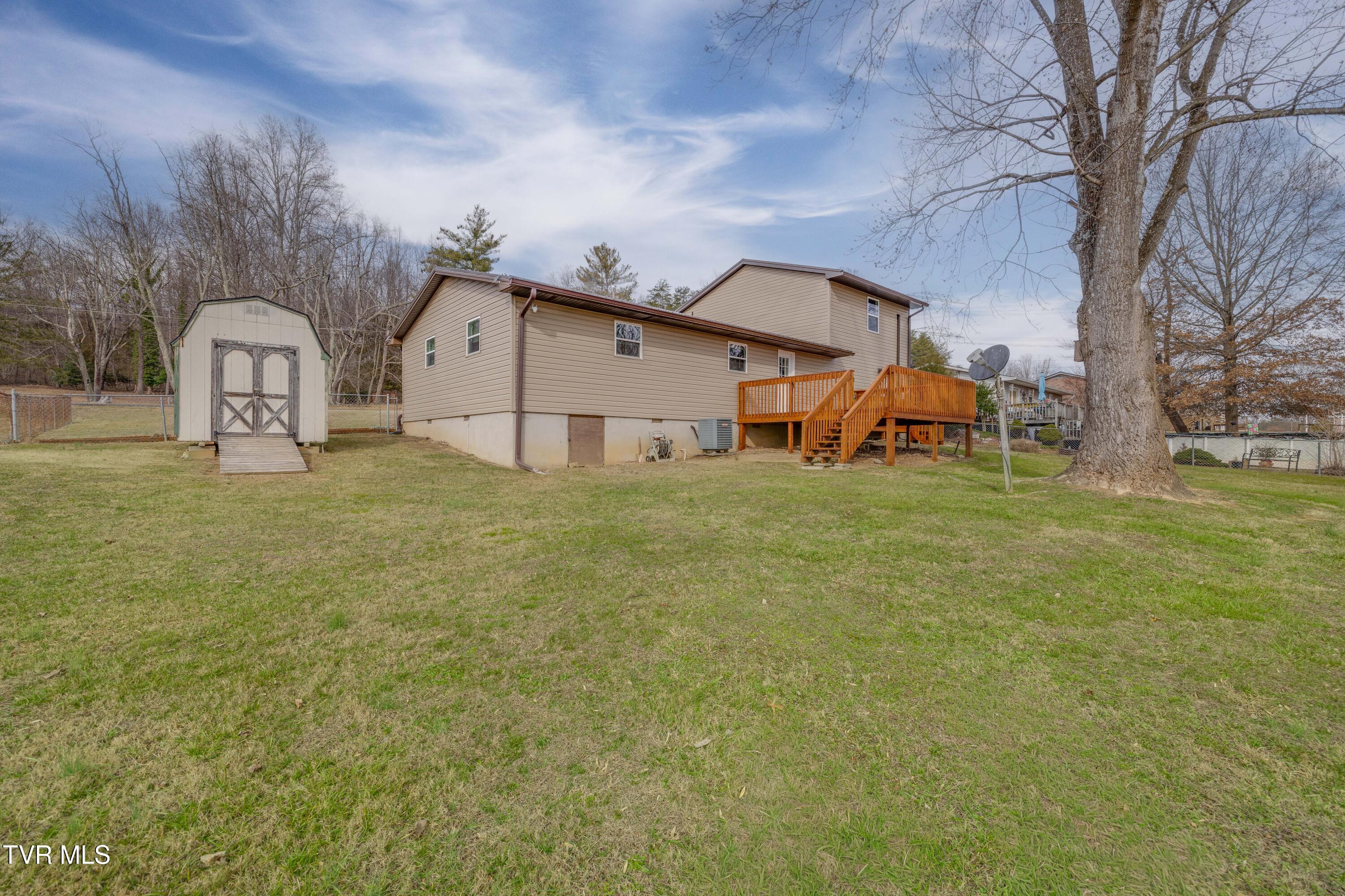 132 Shannon View Road Gray, TN 37615 - Photo 36 of 45 033