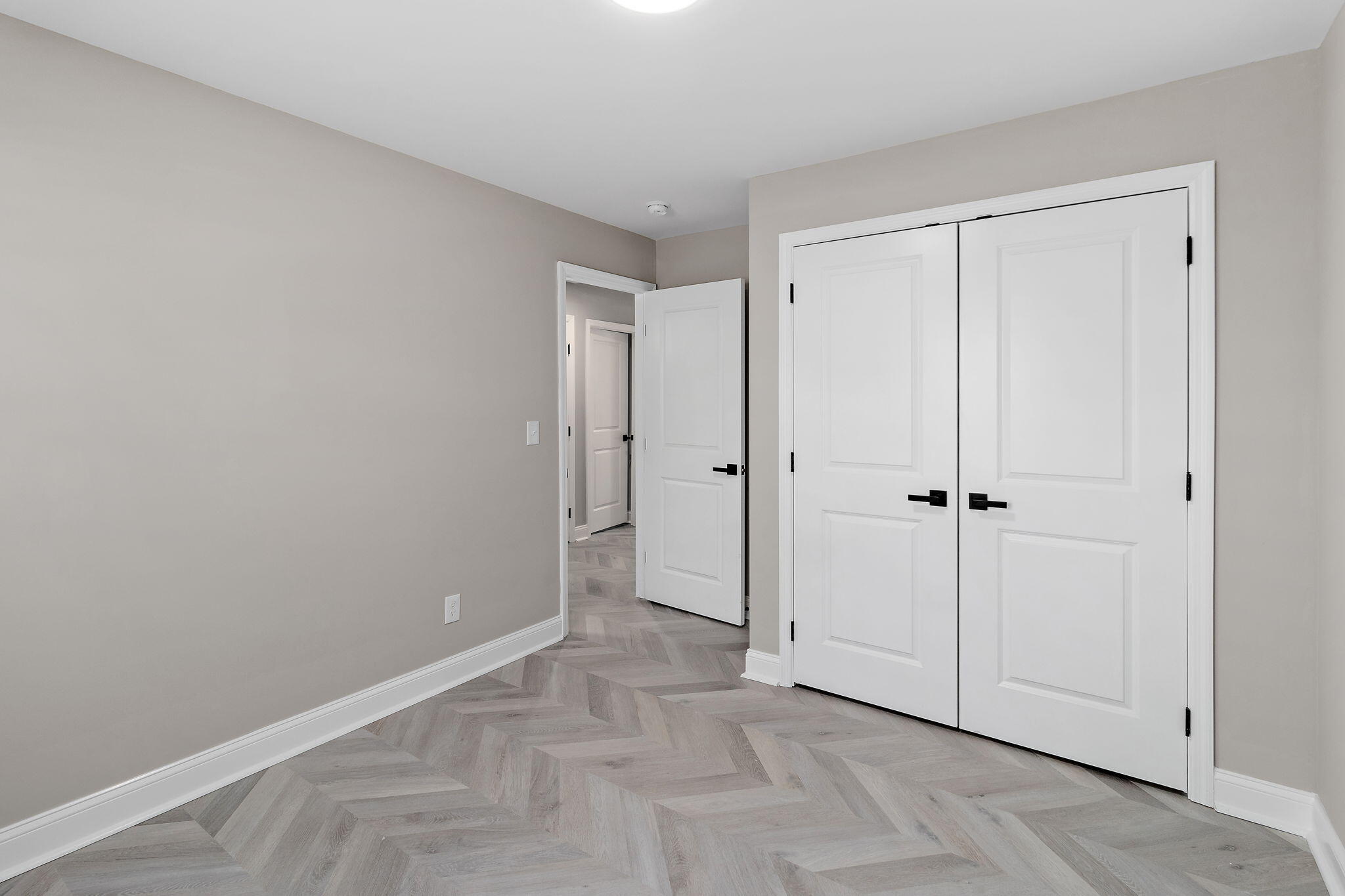 1437 Greens Lake Road Chattanooga, TN 37412 - Photo 38 of 45 additional bedroom 2