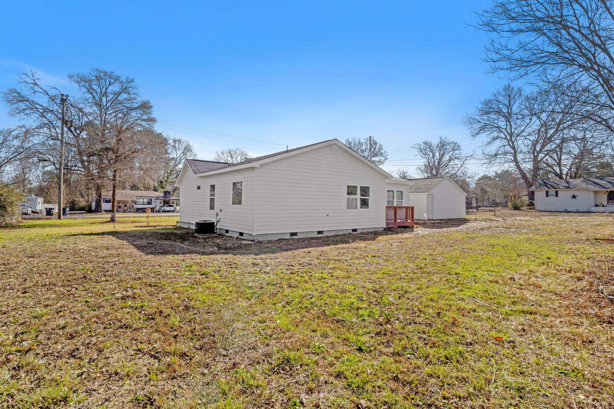 1437 Greens Lake Road Chattanooga, TN 37412 - Photo 44 of 45 back view
