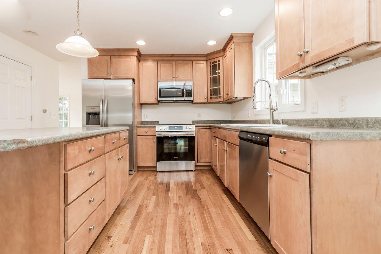 1 Blake Avenue Saco, ME 04072 - Photo 8 of 44 20240401DB-71022