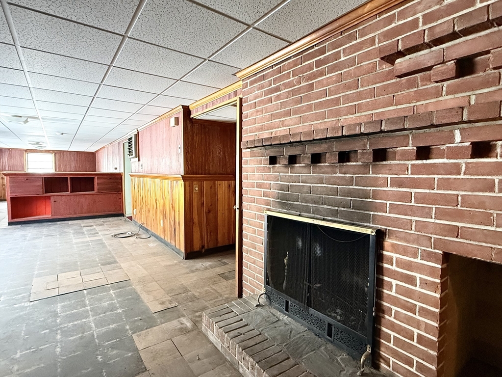 461 Sheridan Street Chicopee, MA 01020 - Photo 28 of 42