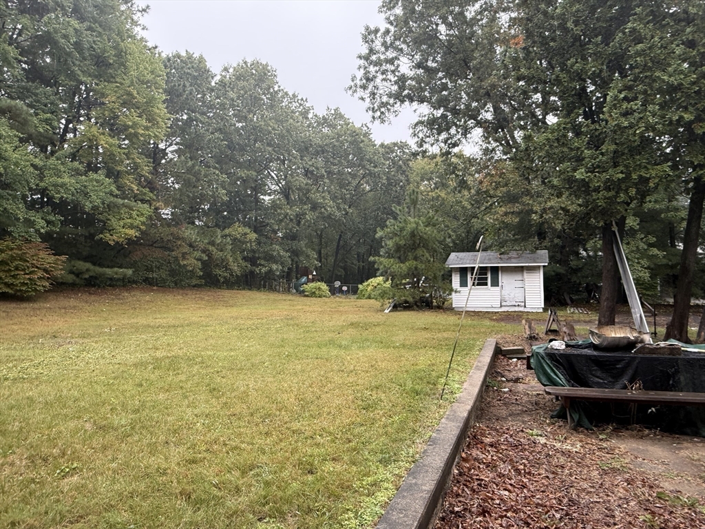 461 Sheridan Street Chicopee, MA 01020 - Photo 39 of 42