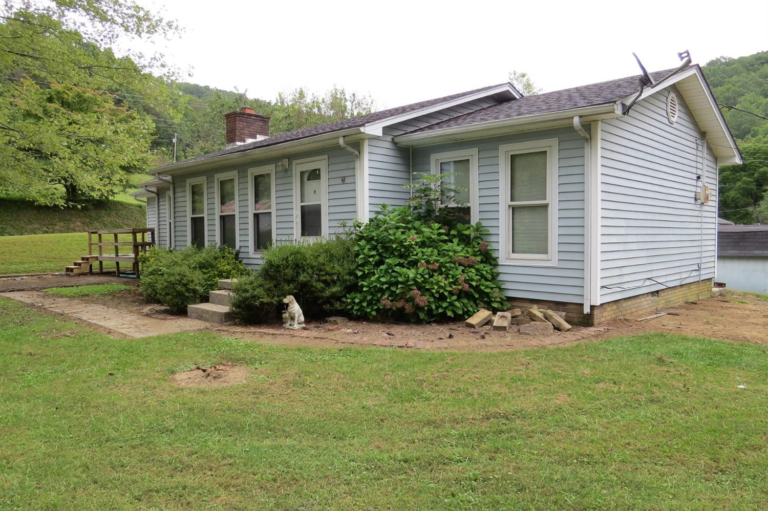 762 Valentine Branch Road Cannon, KY 40923 - Photo 1 of 25 Photo 1