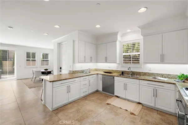 $1,065,000 | 11 Via Almeria, San Clemente, CA 92673