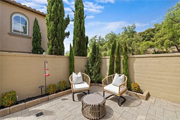 $1,065,000 | 11 Via Almeria, San Clemente, CA 92673