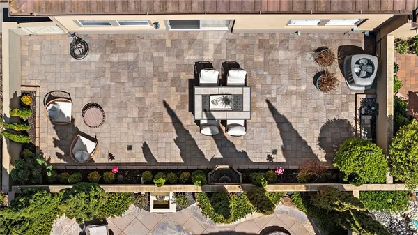$1,065,000 | 11 Via Almeria, San Clemente, CA 92673