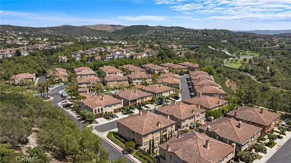 $1,065,000 | 11 Via Almeria, San Clemente, CA 92673