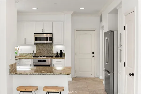 $1,065,000 | 11 Via Almeria, San Clemente, CA 92673