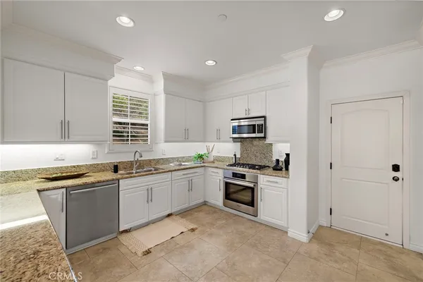 $1,065,000 | 11 Via Almeria, San Clemente, CA 92673