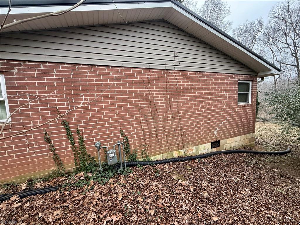 220 Curry Road High Point, NC 27265 - Photo 4 of 13