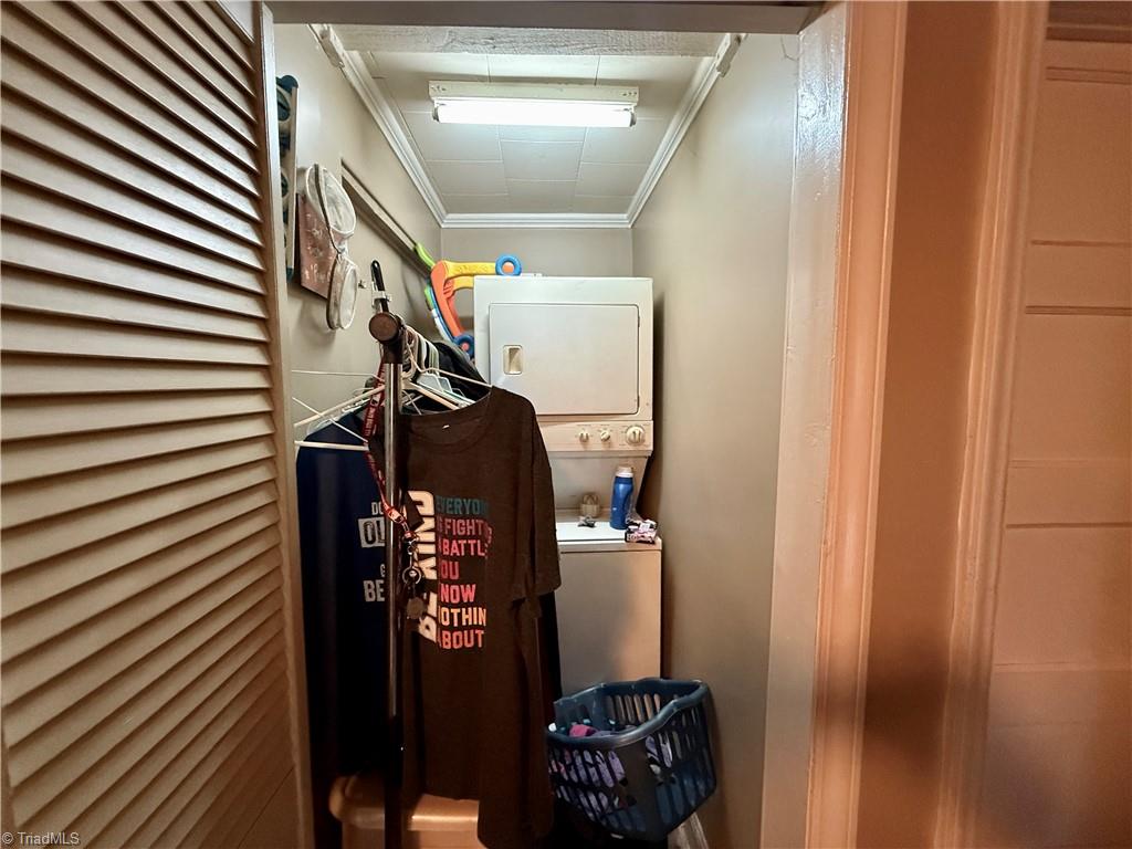 220 Curry Road High Point, NC 27265 - Photo 10 of 13