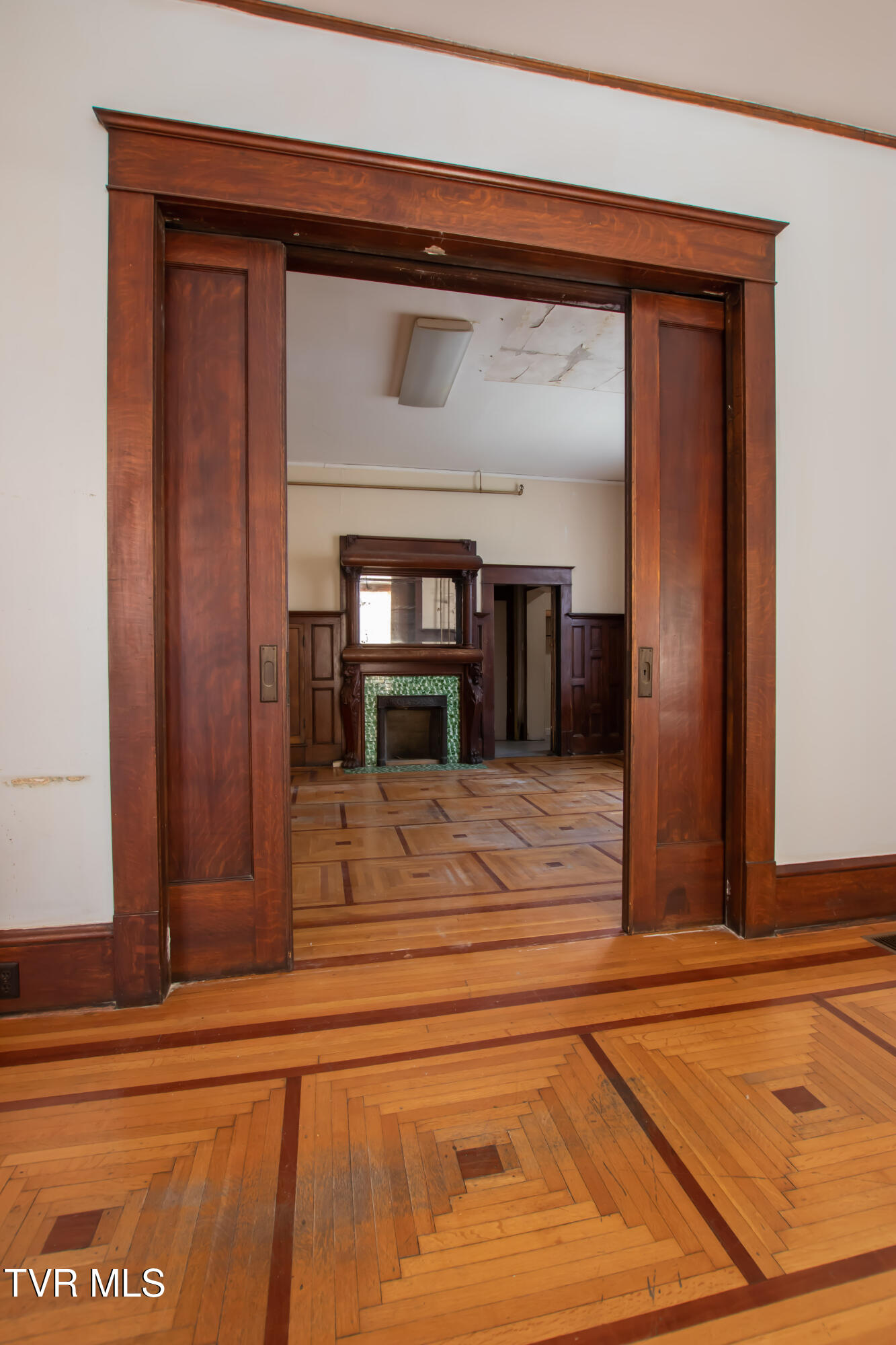 200 Solar Street Bristol, VA 24201 - Photo 14 of 86 Shelby Manor-58