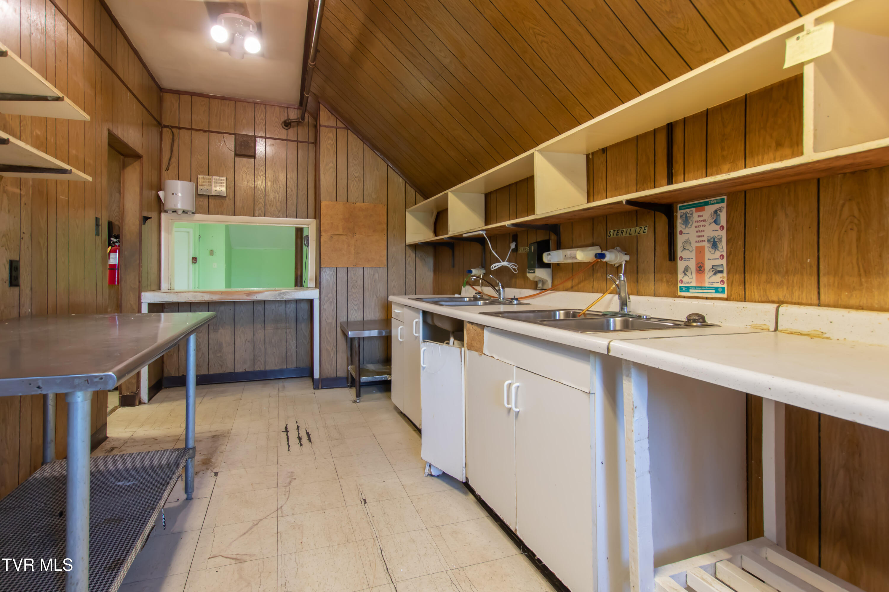 200 Solar Street Bristol, VA 24201 - Photo 21 of 86 Shelby Manor-20