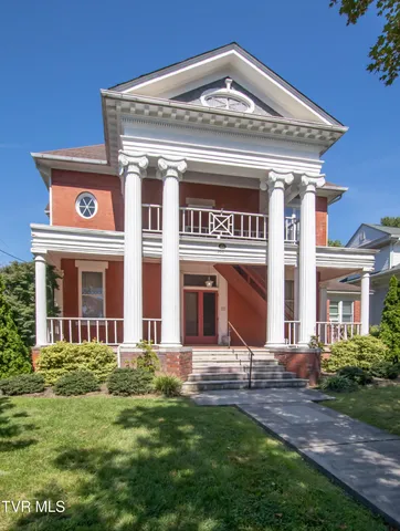 $449,000 | 200 Solar Street, Bristol, VA 24201