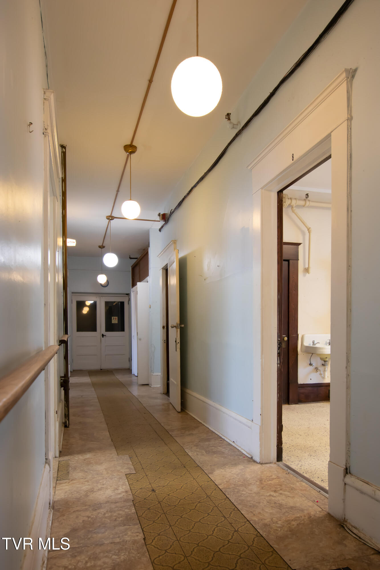 200 Solar Street Bristol, VA 24201 - Photo 46 of 86 Shelby Manor-45