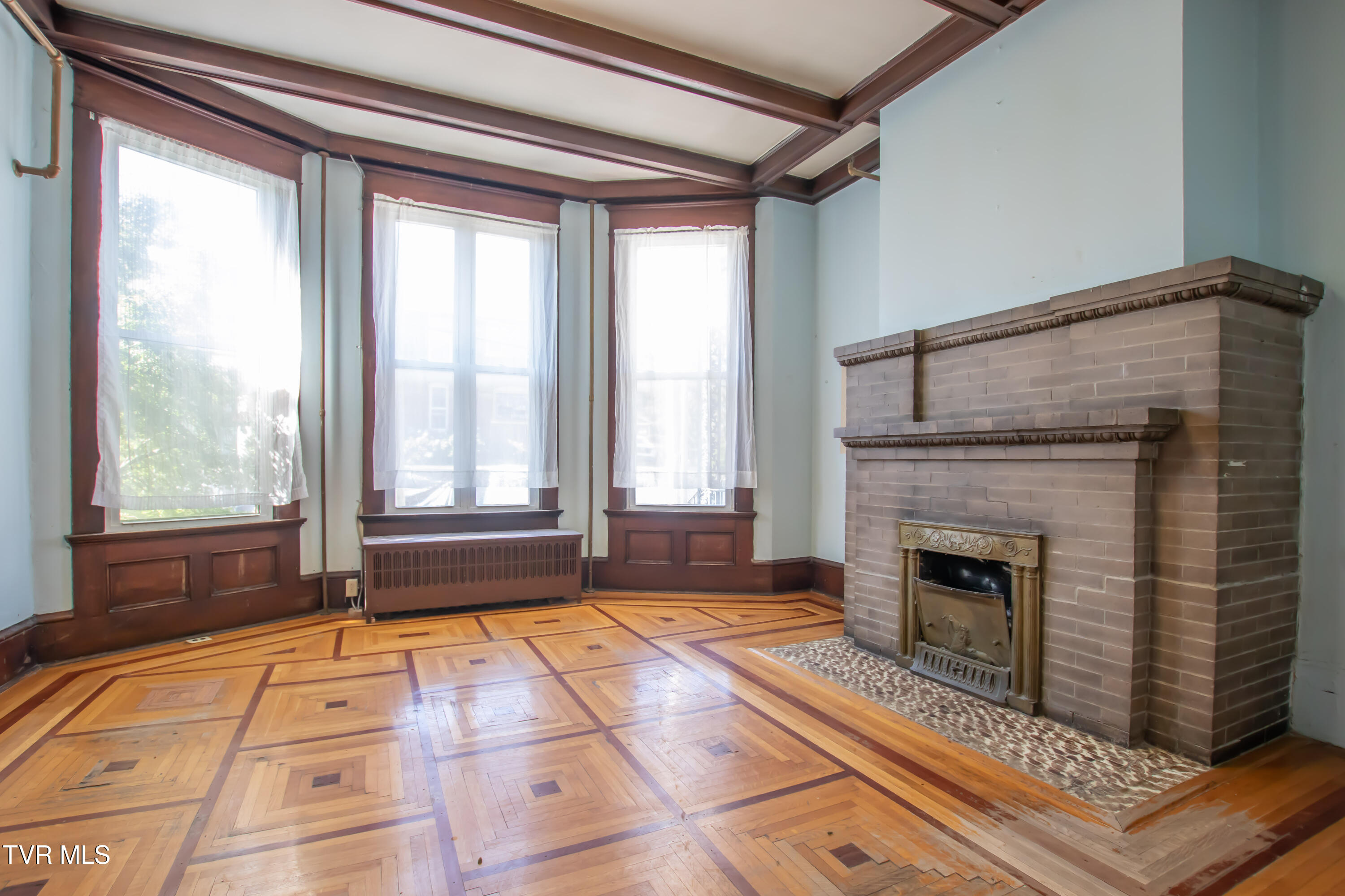 200 Solar Street Bristol, VA 24201 - Photo 51 of 86 Shelby Manor-63