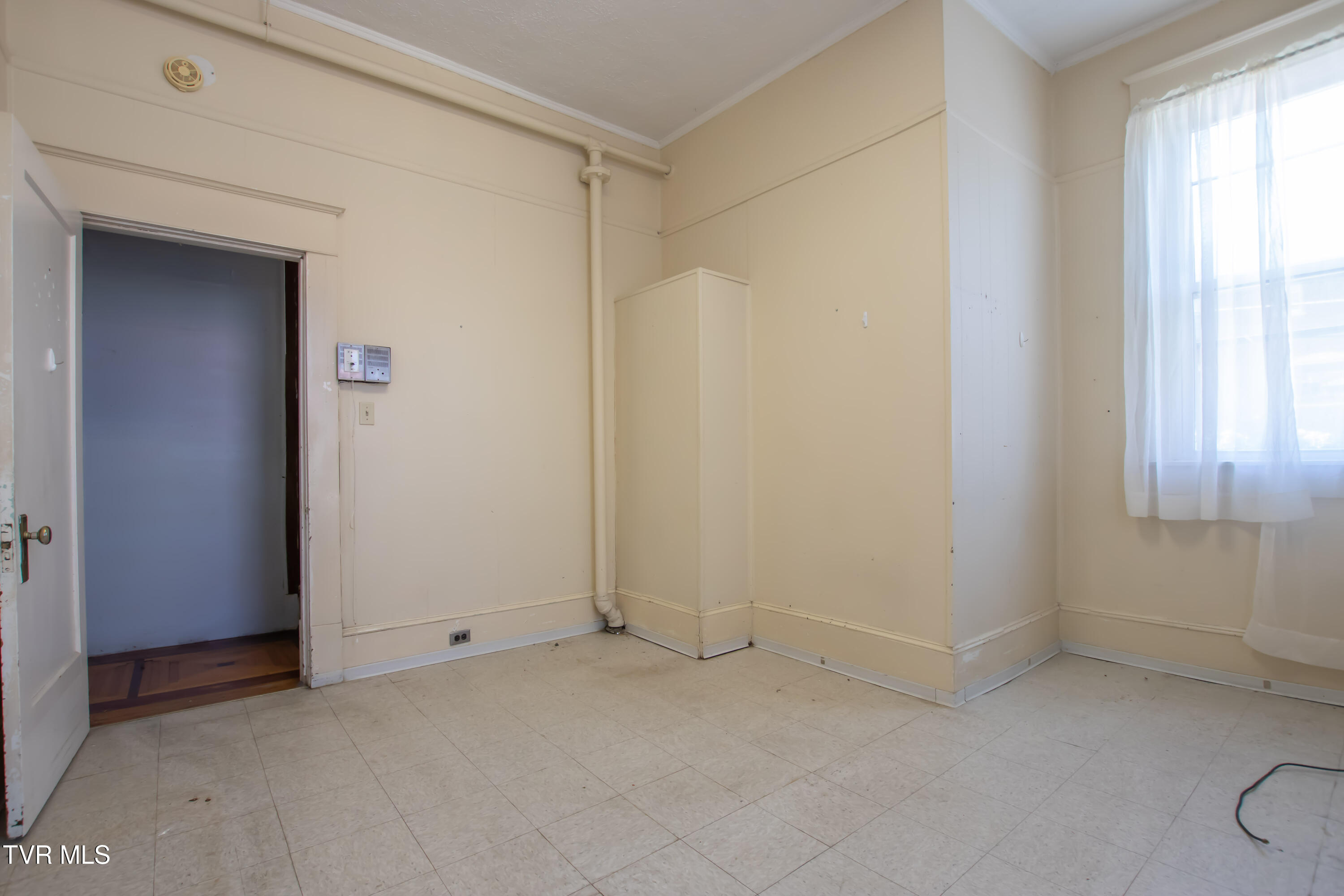 200 Solar Street Bristol, VA 24201 - Photo 56 of 86 Shelby Manor-68